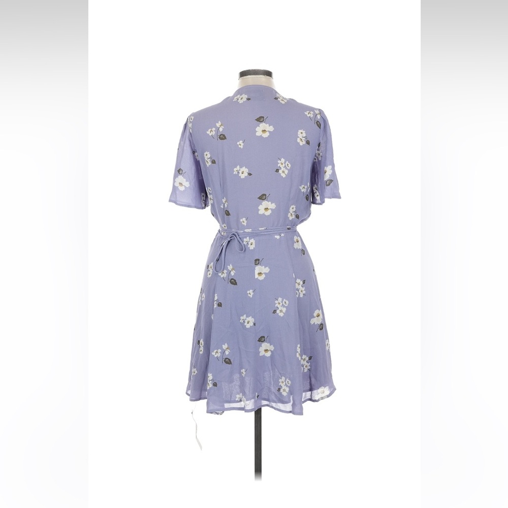 NWT reformation Adele wrap dress purple floral size large - Picture 5 of 7